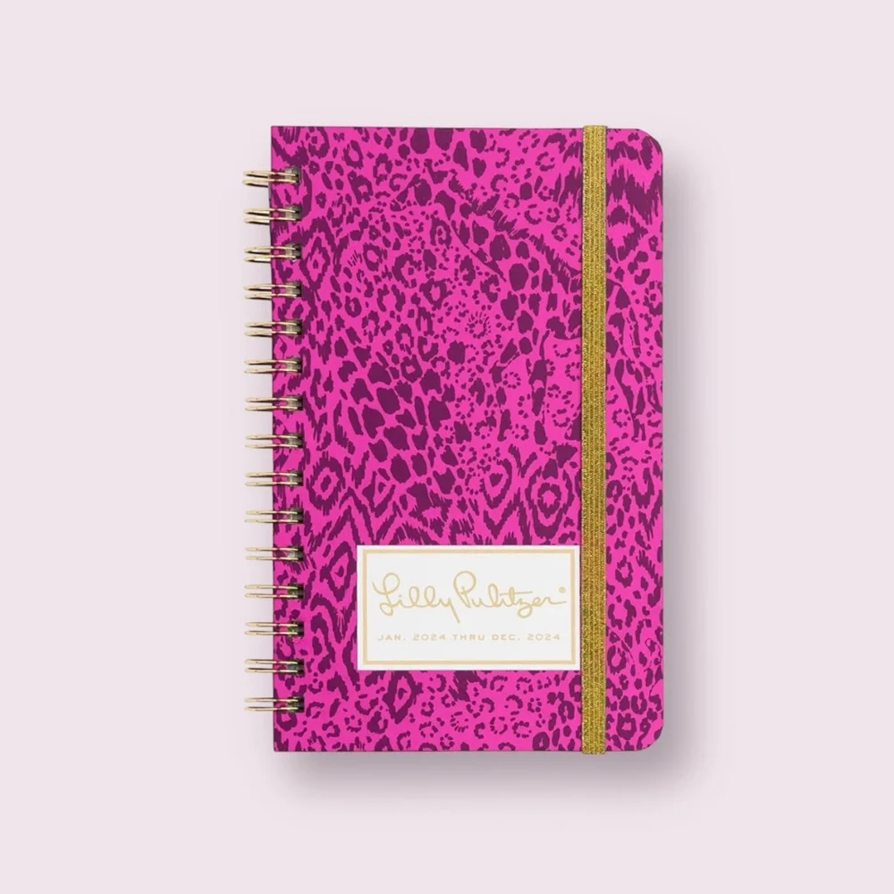 Lilly Pulitzer Medium Agenda Dated January 2024 - December 2024, Pattern Play